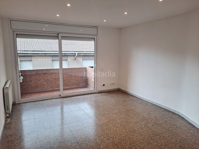Foto d44f7db2-df09-46c2-a71a-a20522bec635. Rent flat with heating in Berga
