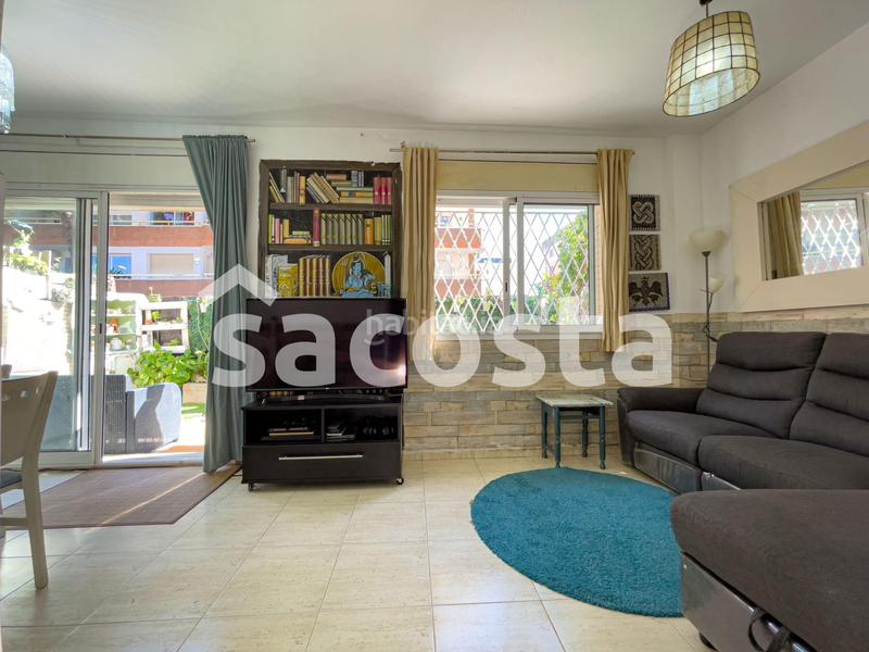 Foto afcb8a8b-9348-4de5-b385-405ccd5ac457. Piano terra in Fenals Lloret de Mar