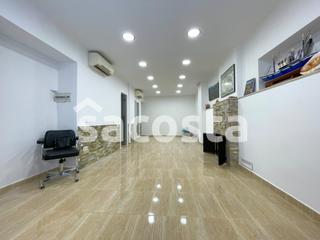 Estudi a Centre. Versátil estudio en venta en el corazón de lloret de mar  a paso