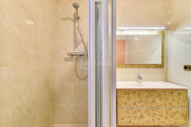 Foto 1cff0f30-55e5-415d-856e-72c6151b5135. Chalet con riscaldamento parcheggio piscina in Montgoda Lloret de Mar