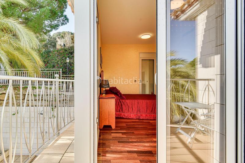 Foto a2b5a464-2cf4-45a9-9c2a-82020609428f. Chalet con riscaldamento parcheggio piscina in Montgoda Lloret de Mar