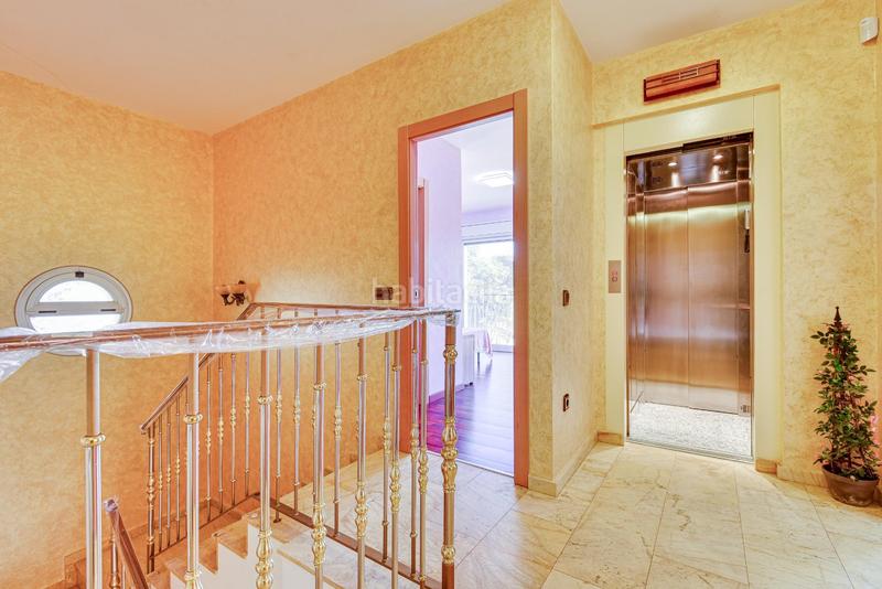 Foto ab2b15f6-c4fa-46d3-b7b0-e5007d4f69a9. Chalet con riscaldamento parcheggio piscina in Montgoda Lloret de Mar