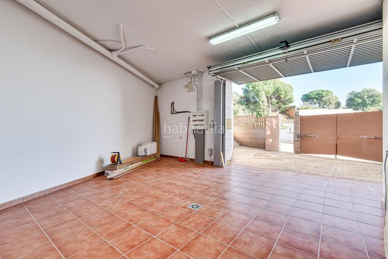 Foto b21355b7-8f56-4b0b-ba9c-cf7d2a47fe87. Chalet con riscaldamento parcheggio piscina in Montgoda Lloret de Mar