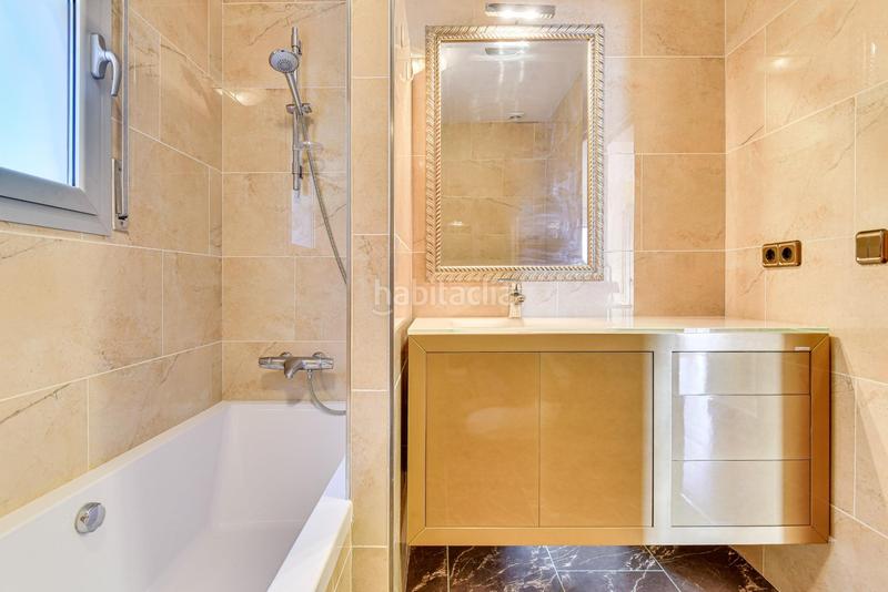 Foto fac2e0a8-24f5-44a3-8964-18b4720ddd0f. Chalet con riscaldamento parcheggio piscina in Montgoda Lloret de Mar