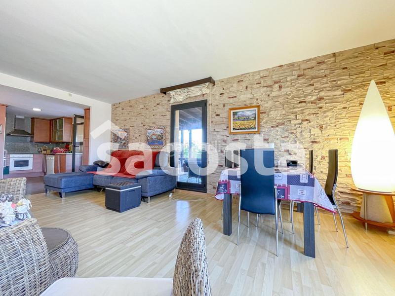 Foto 771b18ca-6752-45d9-9398-4f50e92bee4a. Planta baixa amb aparcament piscina a Santa Clotilde Lloret de Mar