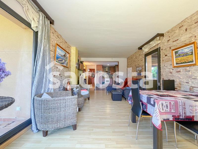 Foto a918e9ad-aebe-48da-b358-a9d9a417ac80. Planta baixa amb aparcament piscina a Santa Clotilde Lloret de Mar