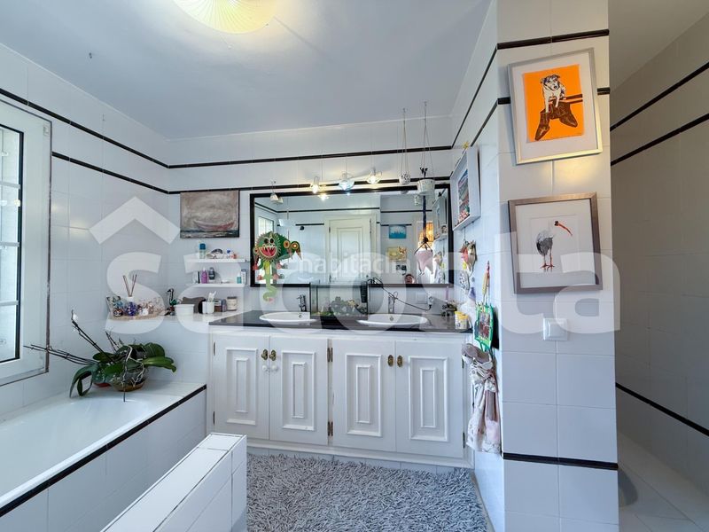 Foto 593335ba-9915-43ac-aa8a-9b845a5eee8c. Casa a calle gavines 3 a Montgoda Lloret de Mar