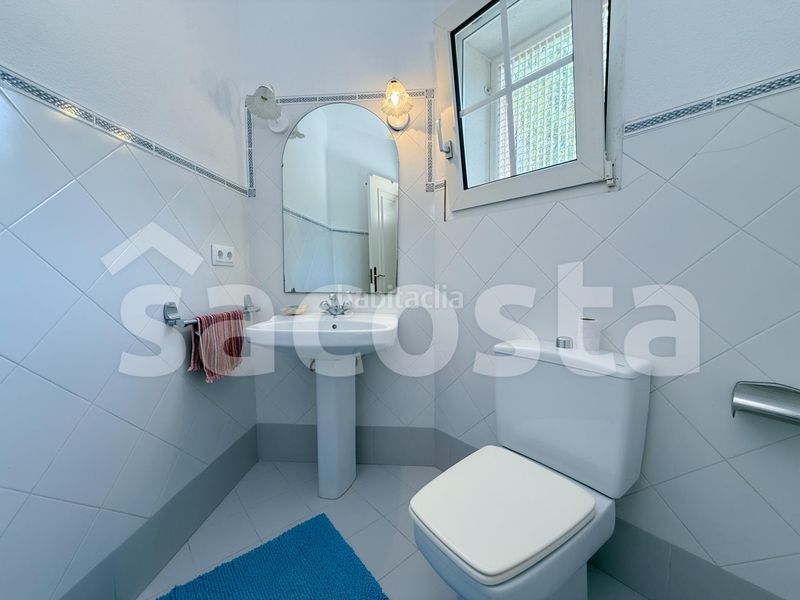 Foto bbb29328-f43d-40ff-a661-1dc60edba365. Casa a calle gavines 3 a Montgoda Lloret de Mar