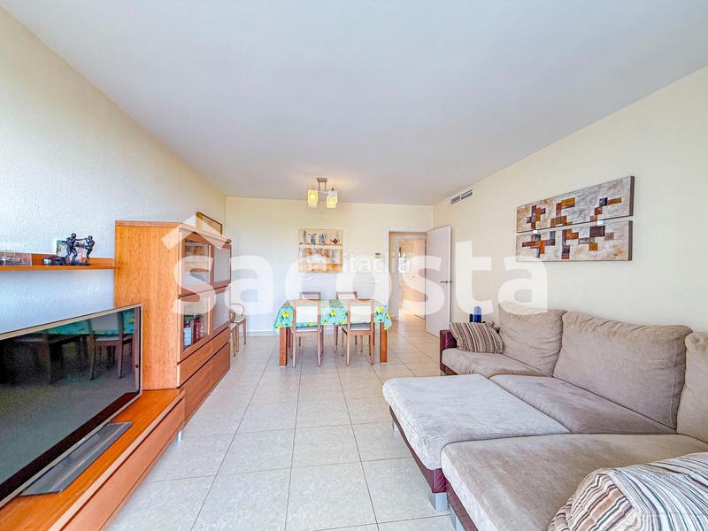 Foto 82cf7061-9341-4935-bd1b-019fc3d21d44. Appartamento con parcheggio piscina in Els Pins Blanes
