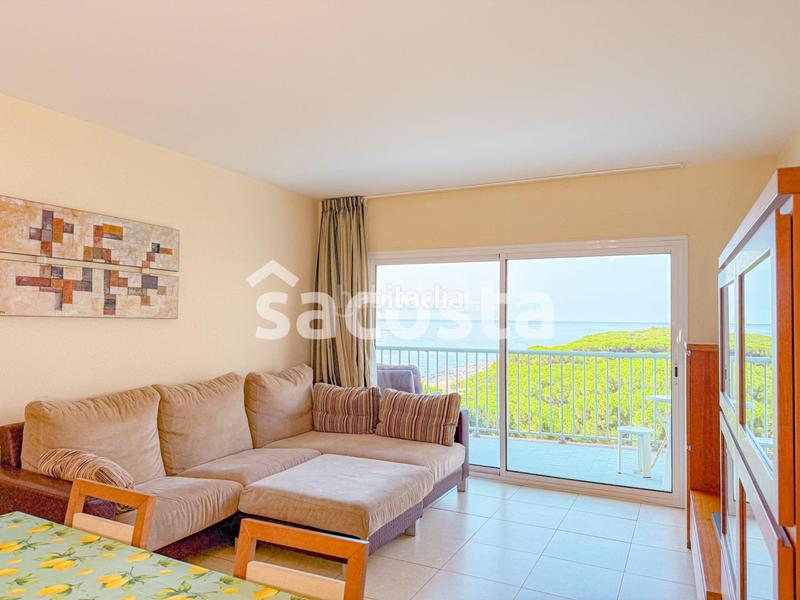 Foto e49e4ad1-502e-416f-a866-aaba4cef799f. Appartamento con parcheggio piscina in Els Pins Blanes