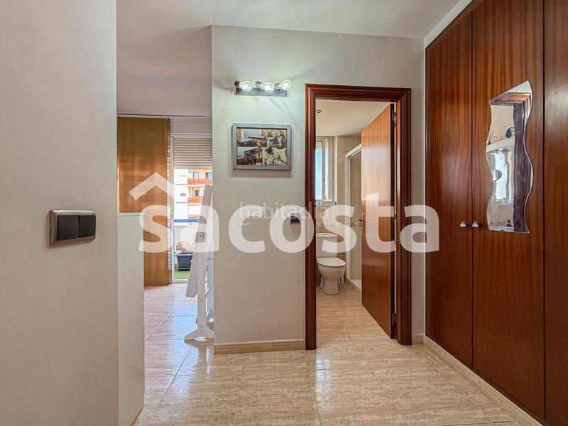Foto 67d69bc8-1fe1-4714-b61d-ecded9af851d. Appartamento con riscaldamento parcheggio in Els Pavos Blanes