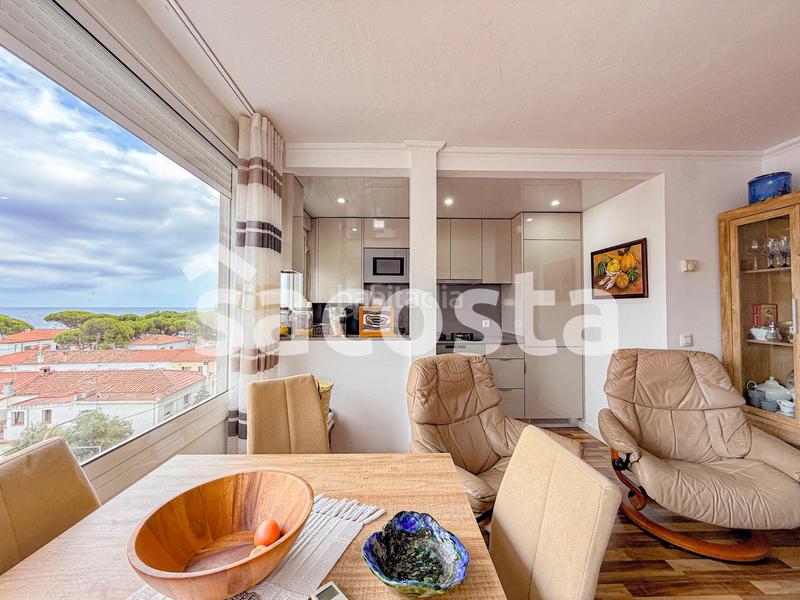 Foto 4351f7e0-14d0-4f6a-a7b0-a839fad25a84. Piso descubre tu nuevo hogar en Els Pins, en Els Pins Blanes