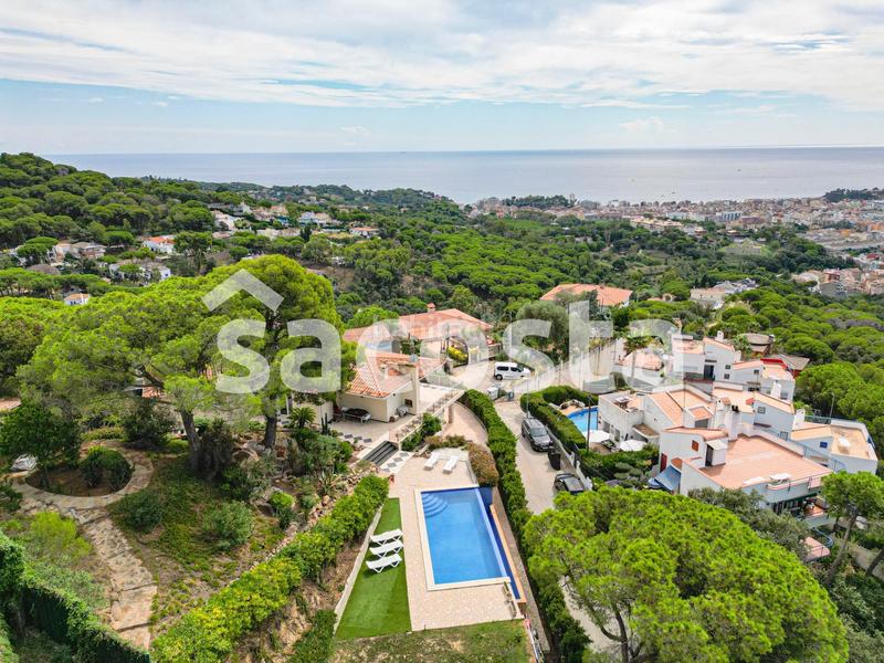 Foto 475cc4f6-c8d1-43b2-96ab-4e88748e6d82. Maison avec chauffage parking piscine dans Roca Grossa Lloret de Mar