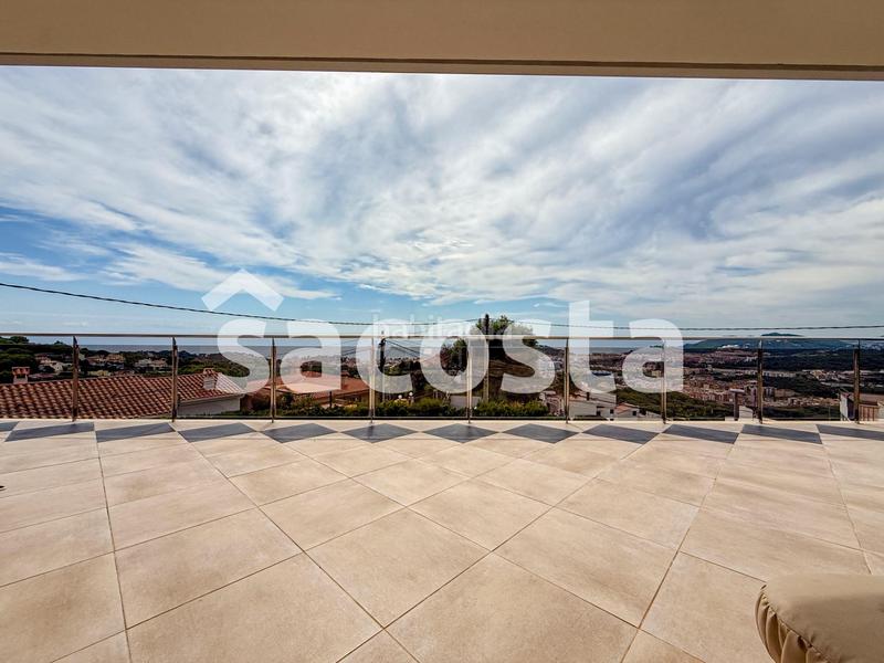 Foto 48407f3e-aa29-4081-a125-abf785500435. Maison avec chauffage parking piscine dans Roca Grossa Lloret de Mar