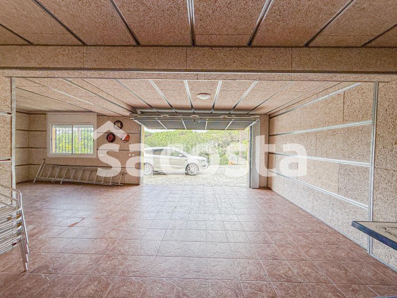 Foto 0190d47f-5be5-4171-84d5-7f3b3ee69081. Casa amb calefacció aparcament piscina a Lloret Verd - Els Pinars Lloret de Mar