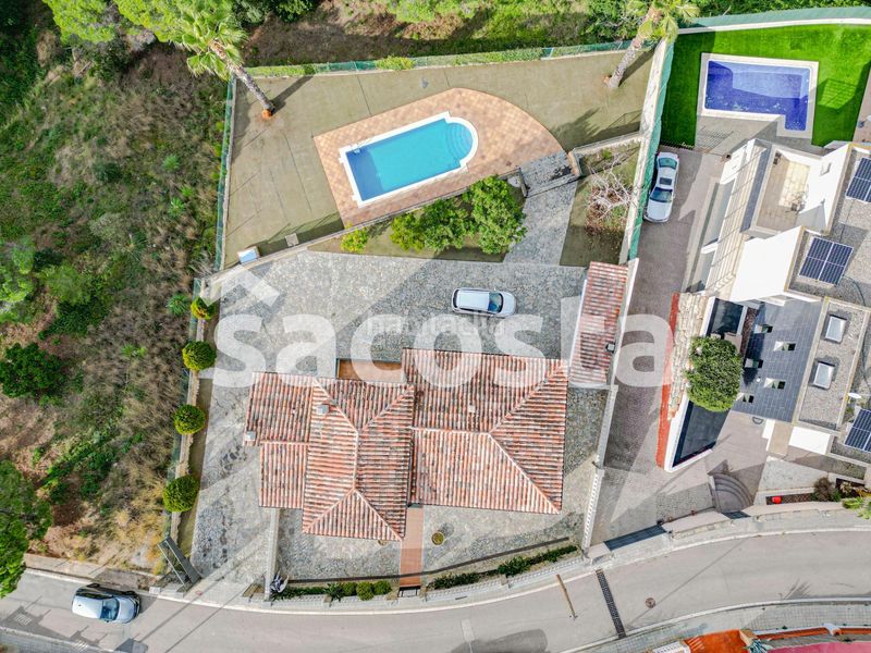 Foto 29a444d0-e469-4968-90a9-55e30ce1c4ff. Casa amb calefacció aparcament piscina a Lloret Verd - Els Pinars Lloret de Mar