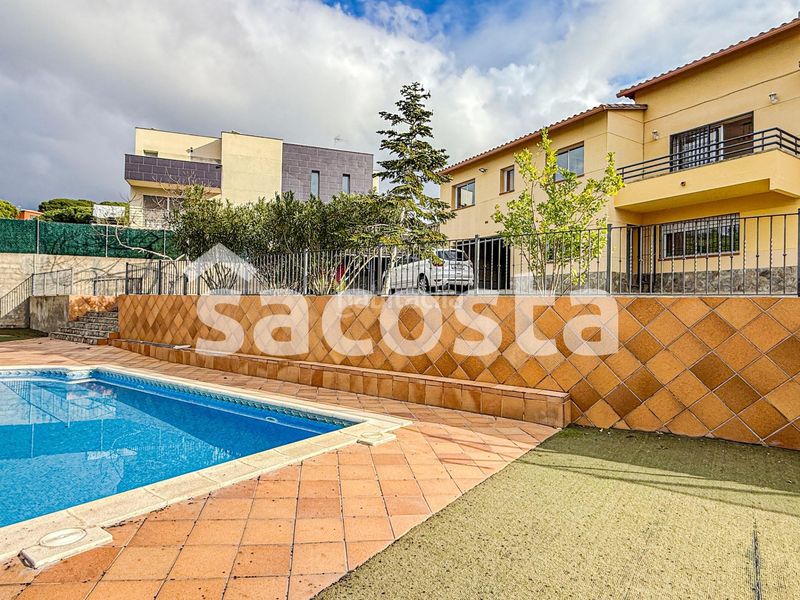 Foto 67285bcb-c101-41e0-962b-01ad937c868f. Casa amb calefacció aparcament piscina a Lloret Verd - Els Pinars Lloret de Mar