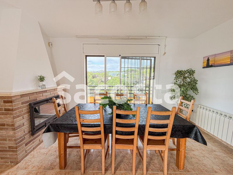 Foto c2aa3a2c-9cb2-487a-9c70-f397121e8031. Casa amb calefacció aparcament piscina a Lloret Verd - Els Pinars Lloret de Mar