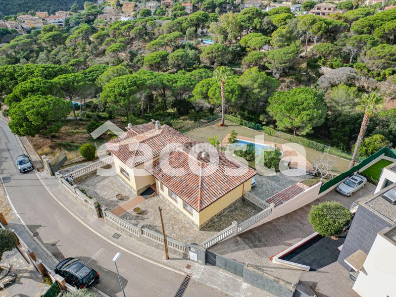 Foto cdfb2158-537d-4671-aef5-8dc0f92cbcbd. Casa amb calefacció aparcament piscina a Lloret Verd - Els Pinars Lloret de Mar