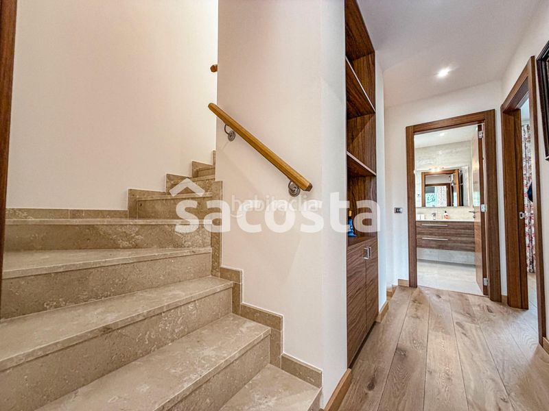 Foto b2bec734-8d97-4214-9fb3-08b2ae109d6a. Casa adossada amb aparcament piscina a Santa Clotilde Lloret de Mar
