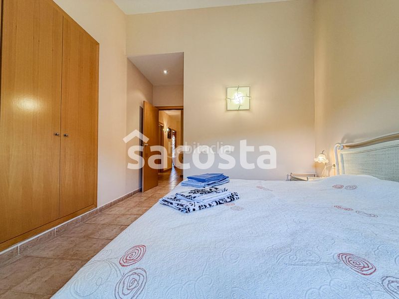 Foto 5a38356b-157c-42ac-8159-4786a351f9e9. Casa adossada amb calefacció aparcament piscina a Lloret de Mar
