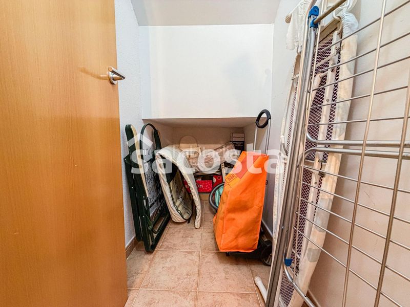 Foto 83ca849e-f0aa-4b89-9c66-cdbd97f81bb4. Casa adossada amb calefacció aparcament piscina a Lloret de Mar