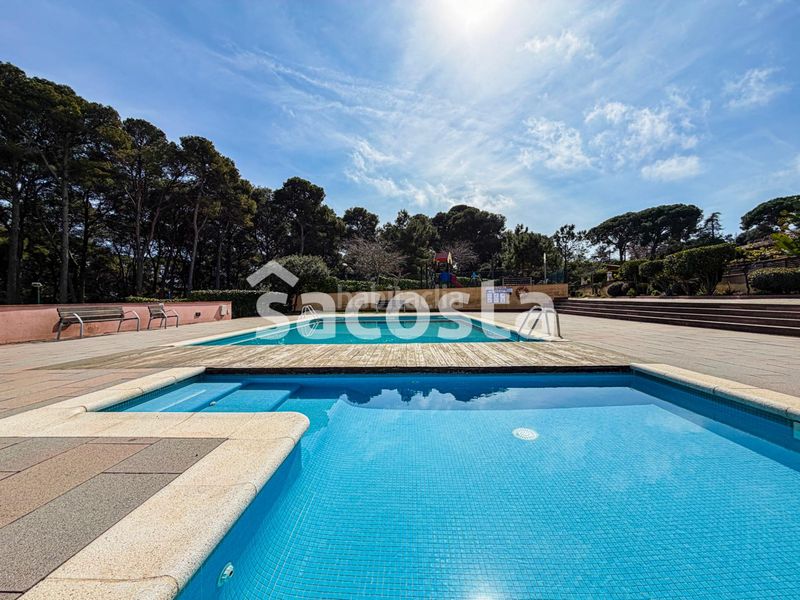 Foto 8f095b84-ee34-41b7-a1dd-41fc41c96acb. Casa adossada amb calefacció aparcament piscina a Lloret de Mar