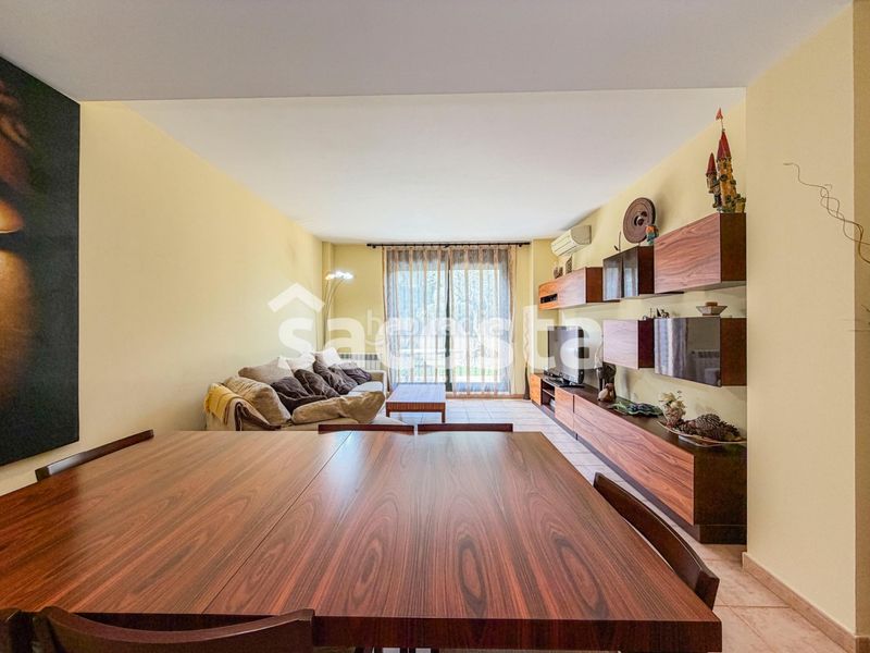 Foto b2c2f44c-4f36-4d66-94e5-4100ba4a3542. Casa adossada amb calefacció aparcament piscina a Lloret de Mar