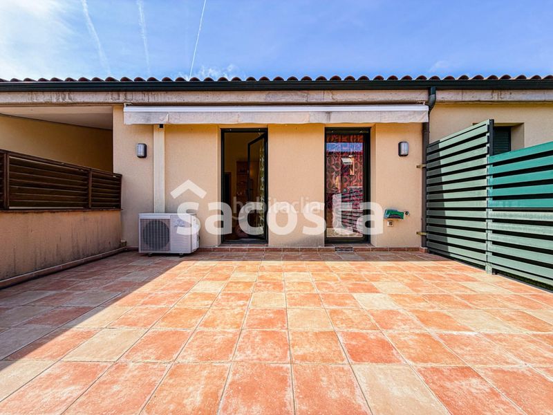 Foto e13e78b1-8ee4-41e3-b3a3-9028c2795294. Casa adossada amb calefacció aparcament piscina a Lloret de Mar