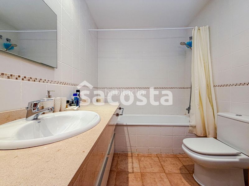 Foto eb485185-9154-4f30-84a5-5c0a5bbeda06. Casa adossada amb calefacció aparcament piscina a Lloret de Mar