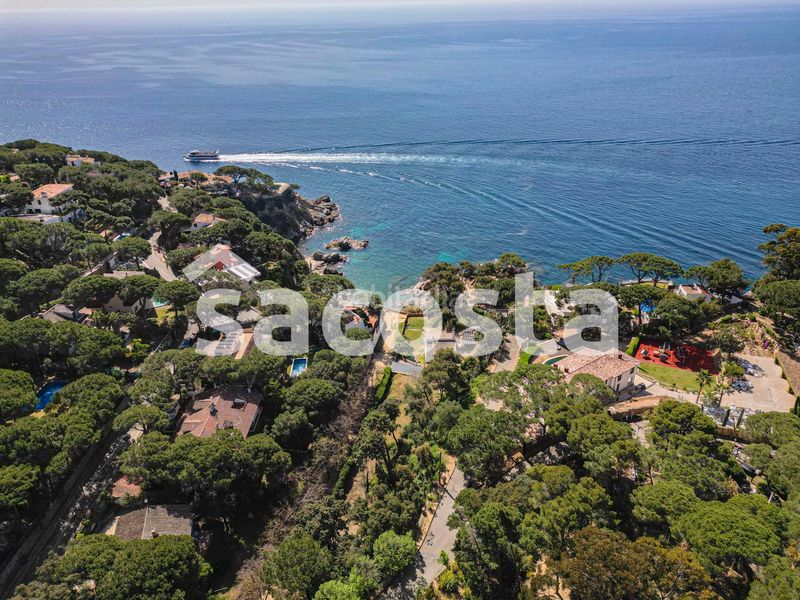Foto 197d4e63-e9d9-4d3f-82fa-73baad69a6d0. Casa a cala d'en simon 10 a Montgoda Lloret de Mar