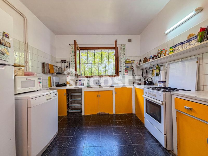 Foto 30251f37-5fd2-49f4-adf3-d4e171625ee5. Casa a cala d'en simon 10 a Montgoda Lloret de Mar