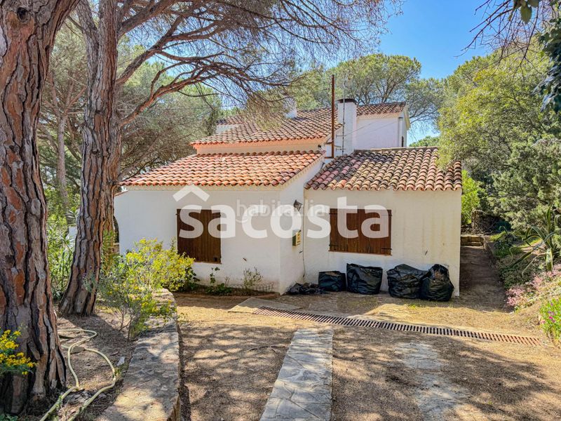 Foto fe118481-7a23-43a1-aeed-acd240ffd090. Casa a cala d'en simon 10 a Montgoda Lloret de Mar