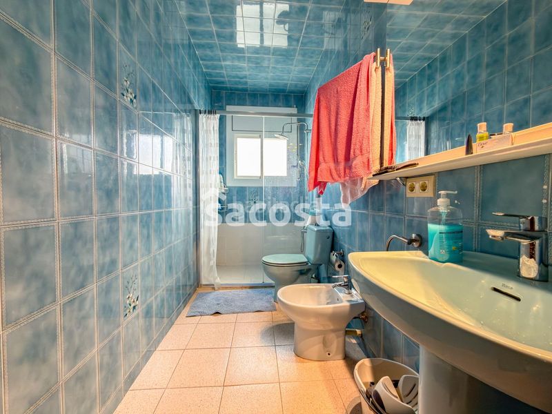 Foto 0ef50b4d-4e25-4045-8d07-186c22379ef6. Casa amb calefacció aparcament a Mas Romeu Lloret de Mar