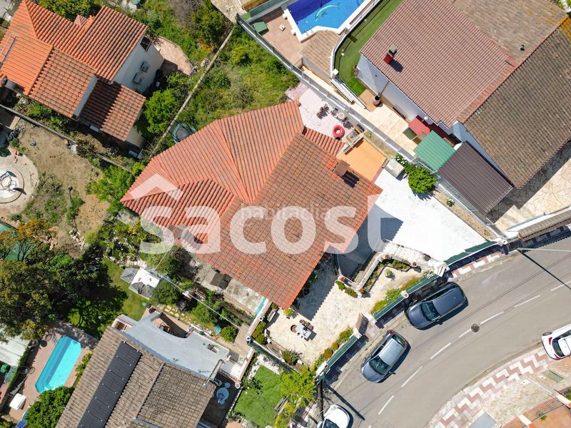 Foto 19402c72-2b15-444b-9fff-11bc4f6d3a98. Casa amb calefacció aparcament a Mas Romeu Lloret de Mar