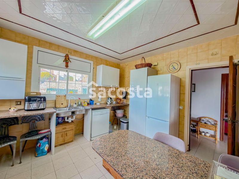 Foto 966eadac-47bb-44bb-bf78-9433714b812a. Casa amb calefacció aparcament a Mas Romeu Lloret de Mar