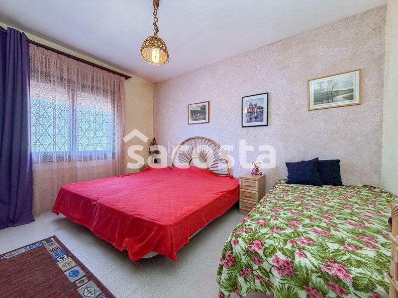 Foto b71ca371-54fe-4cb8-8101-a4697a2b8805. Casa amb calefacció aparcament a Mas Romeu Lloret de Mar