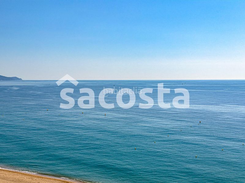 Foto cd9601bc-4616-45a8-85f3-38694c6cd179. Estudi amb calefacció piscina a Els Pins Blanes