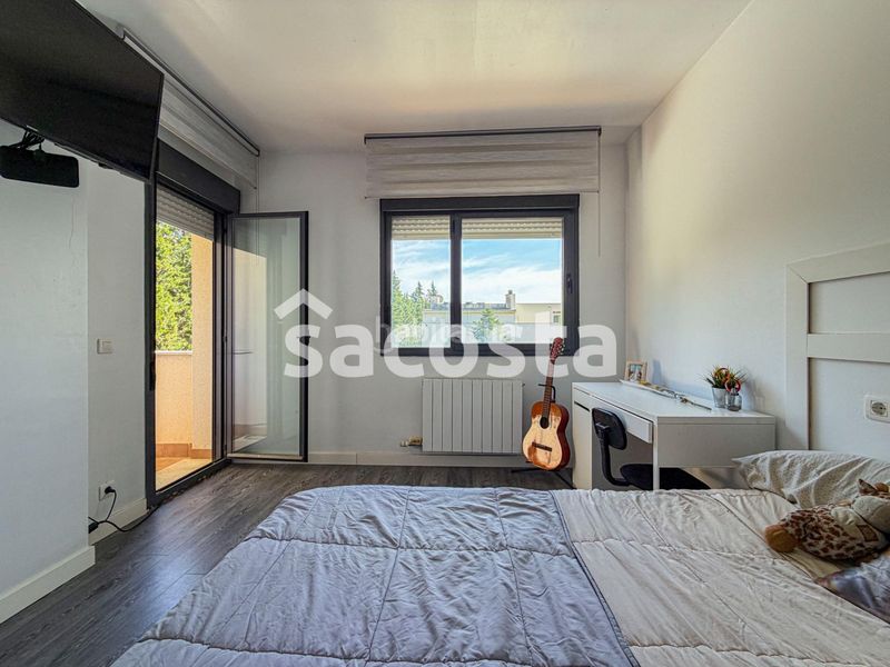 Foto 90213f64-8768-40b7-b282-273663b0023f. Casa adossada amb calefacció aparcament piscina a Canet de Mar