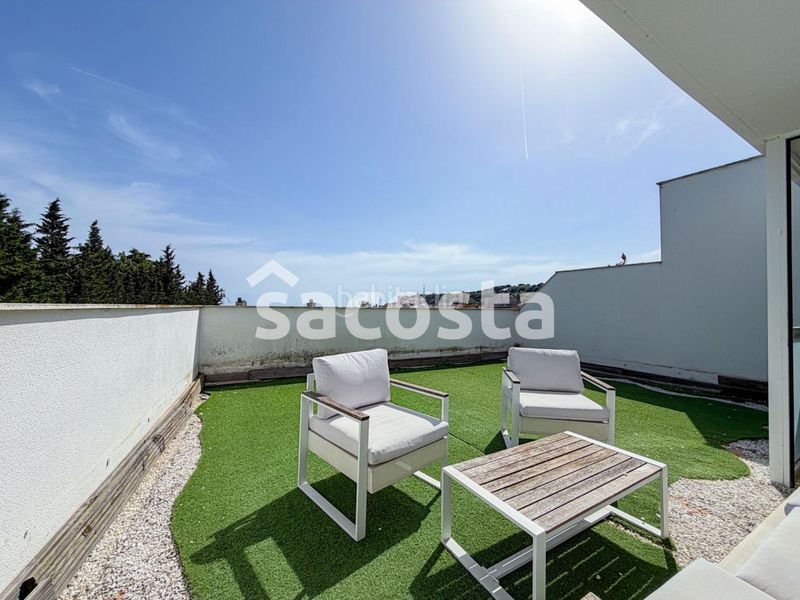 Foto b37a02a4-8e1f-44e1-a2b5-311f70ffd2f7. Casa adossada amb calefacció aparcament piscina a Canet de Mar