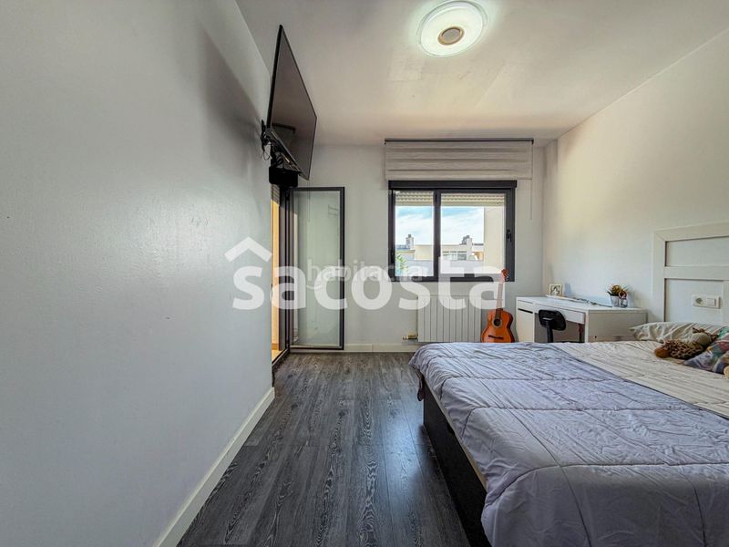 Foto d9ae73d7-d482-47f3-a18f-606435551ad5. Casa adossada amb calefacció aparcament piscina a Canet de Mar