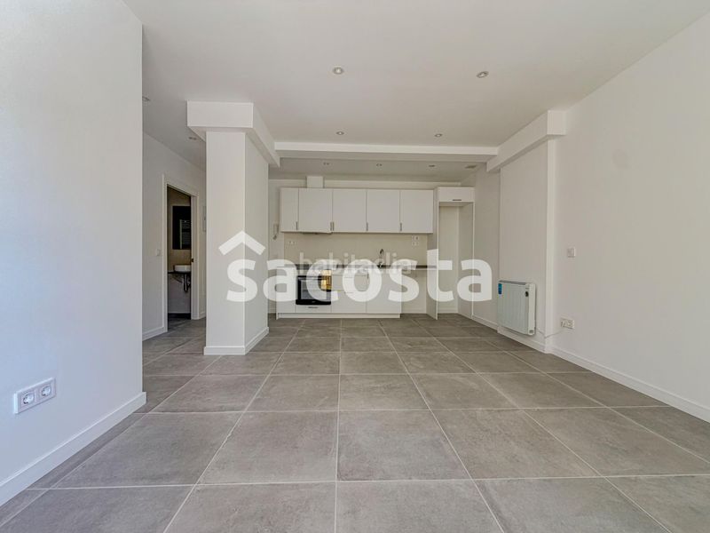 Foto 983b1aeb-620f-4e1c-9534-bc7d9c0d0927. Apartament amb calefacció piscina a Els Pins Blanes
