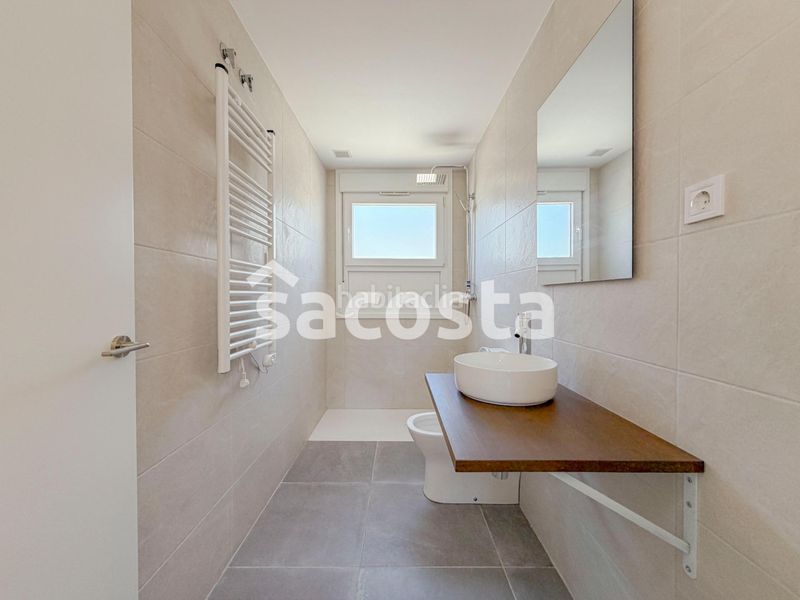 Foto fb7c3458-1806-4626-be40-4ed9a13dbb3d. Pis amb calefacció piscina a Els Pins Blanes