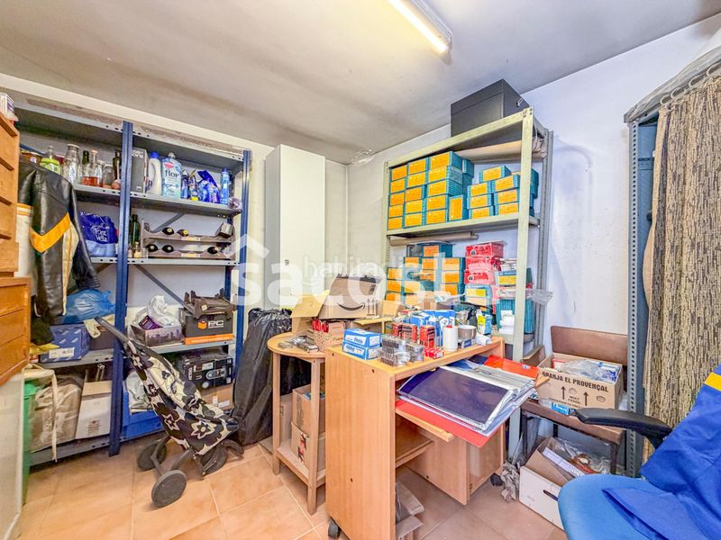 Foto b8c9c3e9-f98d-4e58-bb7c-1571af189955. Casa adossada amb calefacció aparcament a Centre Pineda de Mar