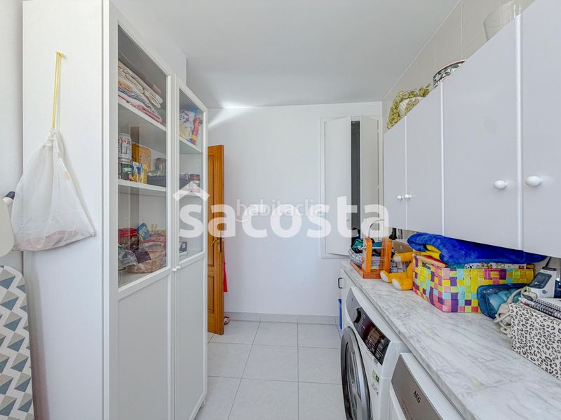 Foto e163e53e-fb24-4ec8-8f3a-848fa2d4facb. Casa adossada amb calefacció aparcament a Centre Pineda de Mar