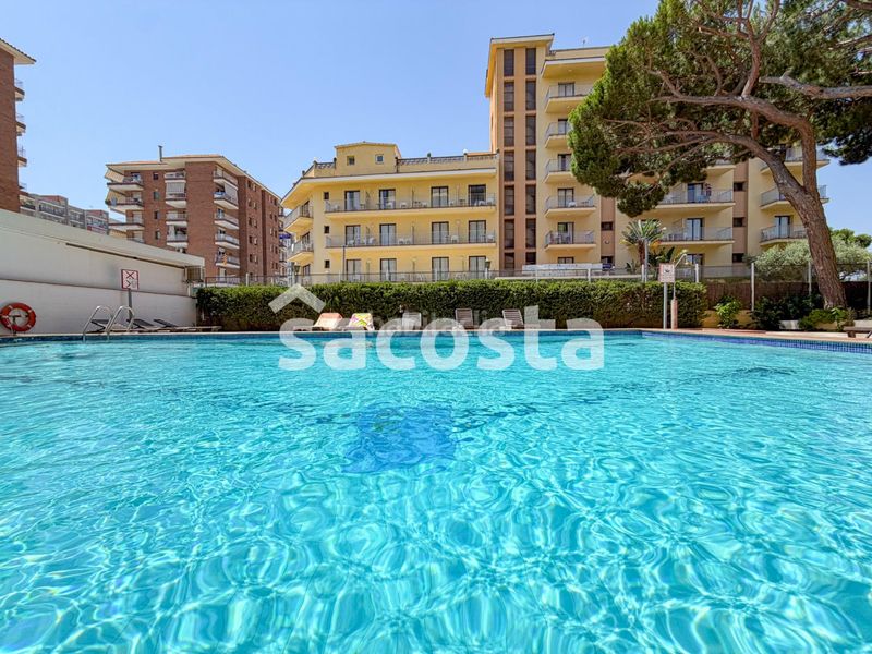Foto 7997e526-c7b0-4ff1-8056-d0524dd50665. Flat with pool in Els Pins Blanes