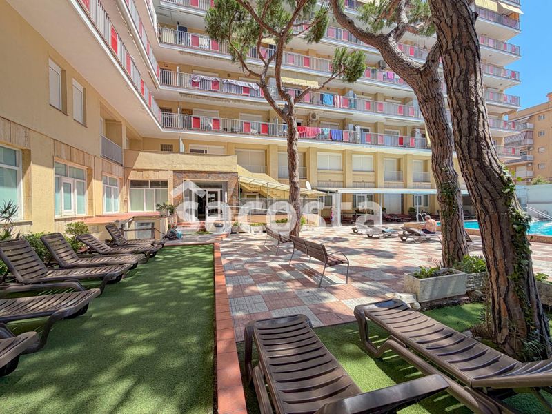Foto 86b5c0a7-9896-43ed-a6c9-58fe0aeac2b8. Flat with pool in Els Pins Blanes