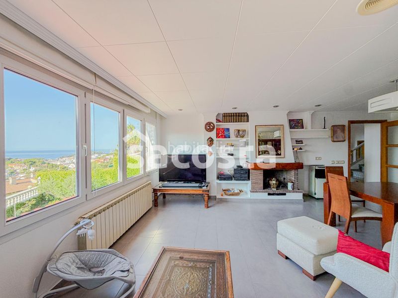 Foto b2250755-98ee-4fc1-b1eb-1a933a82027a. Casa con riscaldamento parcheggio in Roca Grossa Lloret de Mar