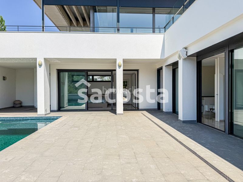 Foto 0014e0f9-4753-49f0-9300-de6427739cc7. Casa amb calefacció aparcament piscina a Caldes de Malavella