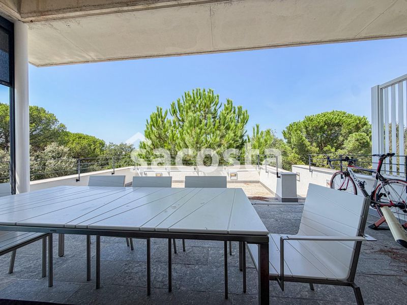 Foto 06c50e4c-de67-4ba0-9a4a-6a493764fd7e. Casa amb calefacció aparcament piscina a Caldes de Malavella